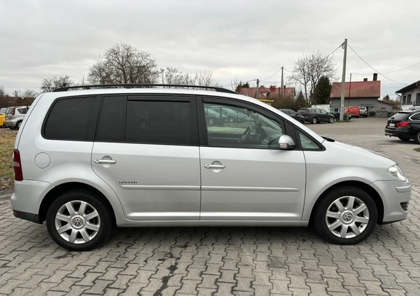 Volkswagen Touran cena 23999 przebieg: 238000, rok produkcji 2008 z Świebodzin małe 379